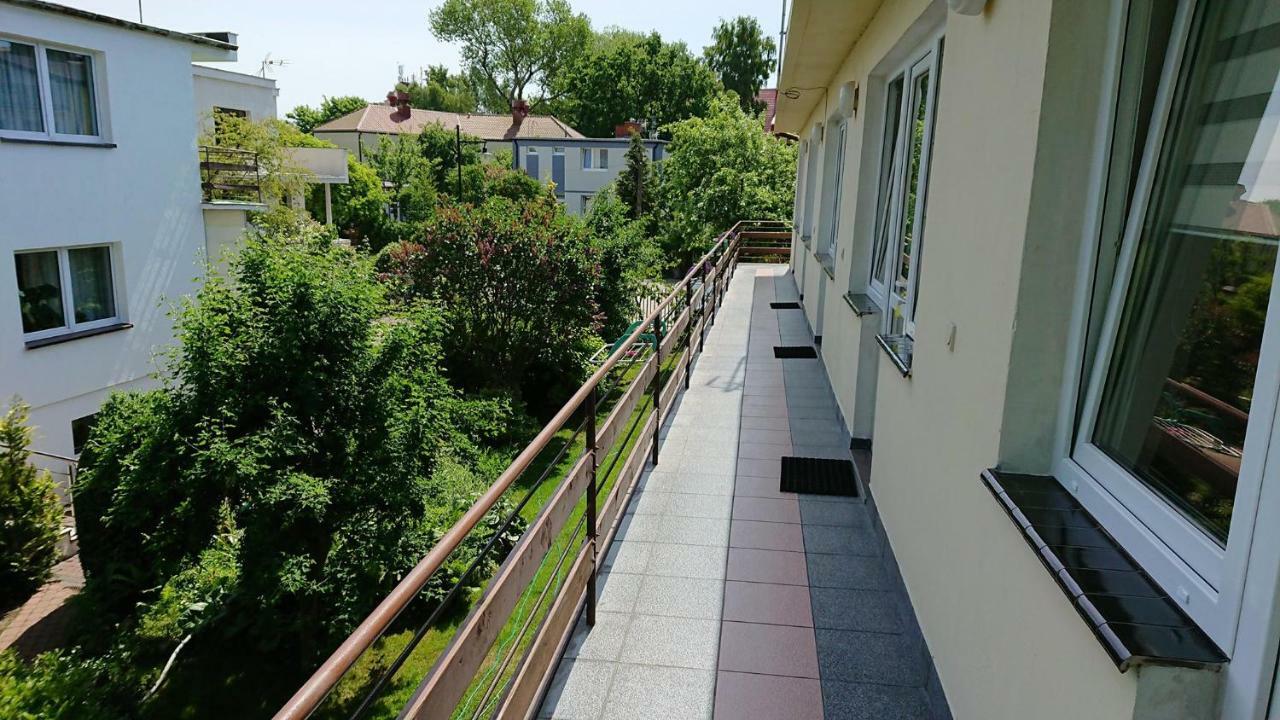 Ogrodowe Zacisze Lägenhet Jastrzębia Góra Exteriör bild