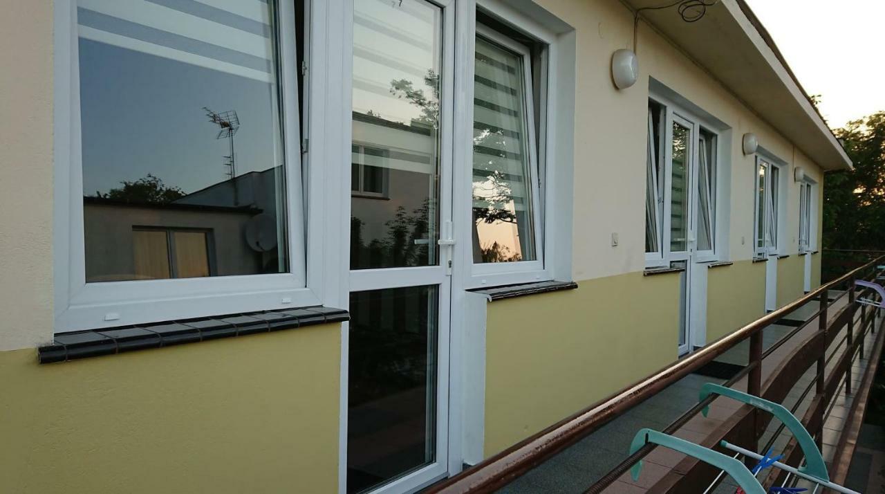 Ogrodowe Zacisze Lägenhet Jastrzębia Góra Exteriör bild